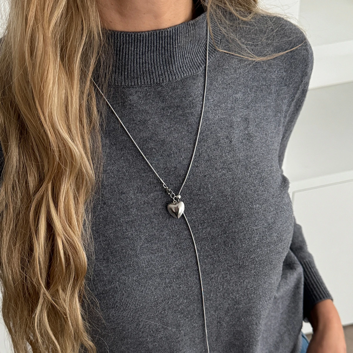 SHIXIN Minimalist Stainless Steel Heart Pendant Necklace for Women Waterproof Adjustable Snake Bone Chain Sweater Chain Jewelry