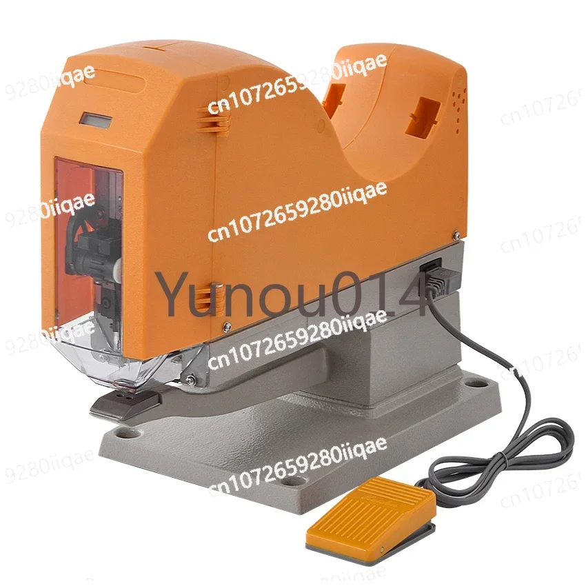 

T-900 Electric Plastic Staple Attacher Machine, Binding Fix Plastic Staple on Jeans Cloth Jacket Stapler Binding Machine