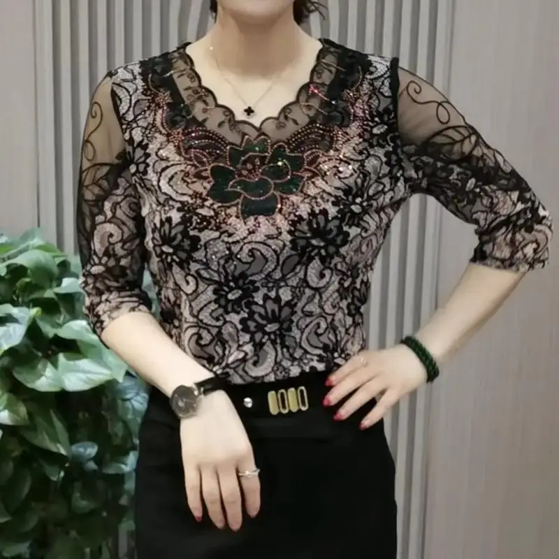 Sexy Lace Hollow Out Blouse Female Clothing Elegant V-Neck Spring Autumn Long Sleeve Slim Commute Floral Fashion Diamonds Shirt