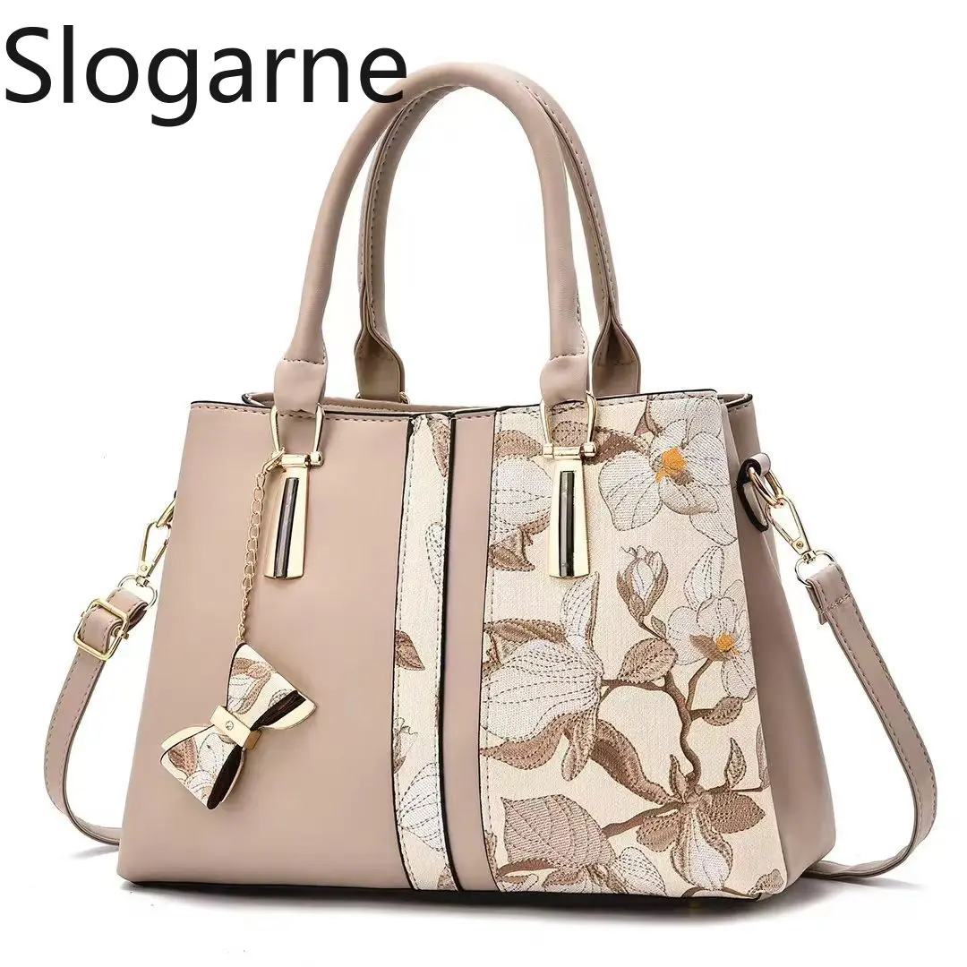 Fashion Flower Pattern Shoulder Bag Women New Big Capacity Crossbody Bag Luxury Brand Designer Handbags Commuting Tote Bag Purse