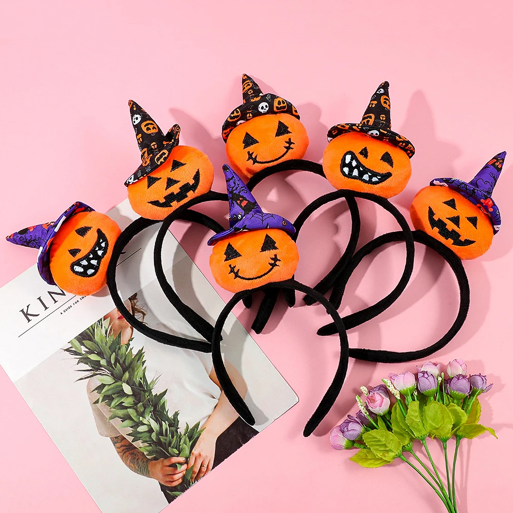 

1PC/6PCS Halloween-themed hair hoops. The main body is in the shape of a pumpkin. One is wearing a purple wizard hat,