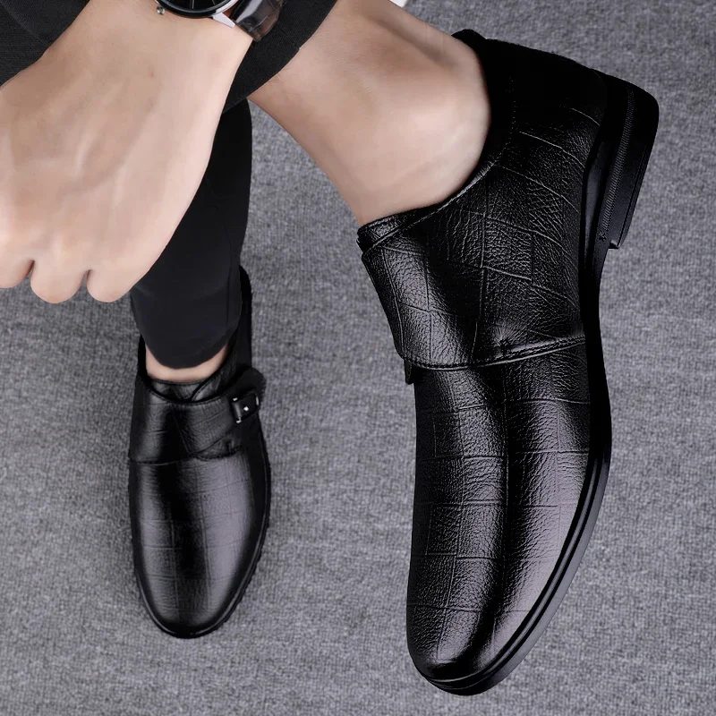 Men\'s Wedding party Shoes outdoor Fashion Casual Mens genuine Leather Loafers Comfortable Slip-on Moccasins Men shoes