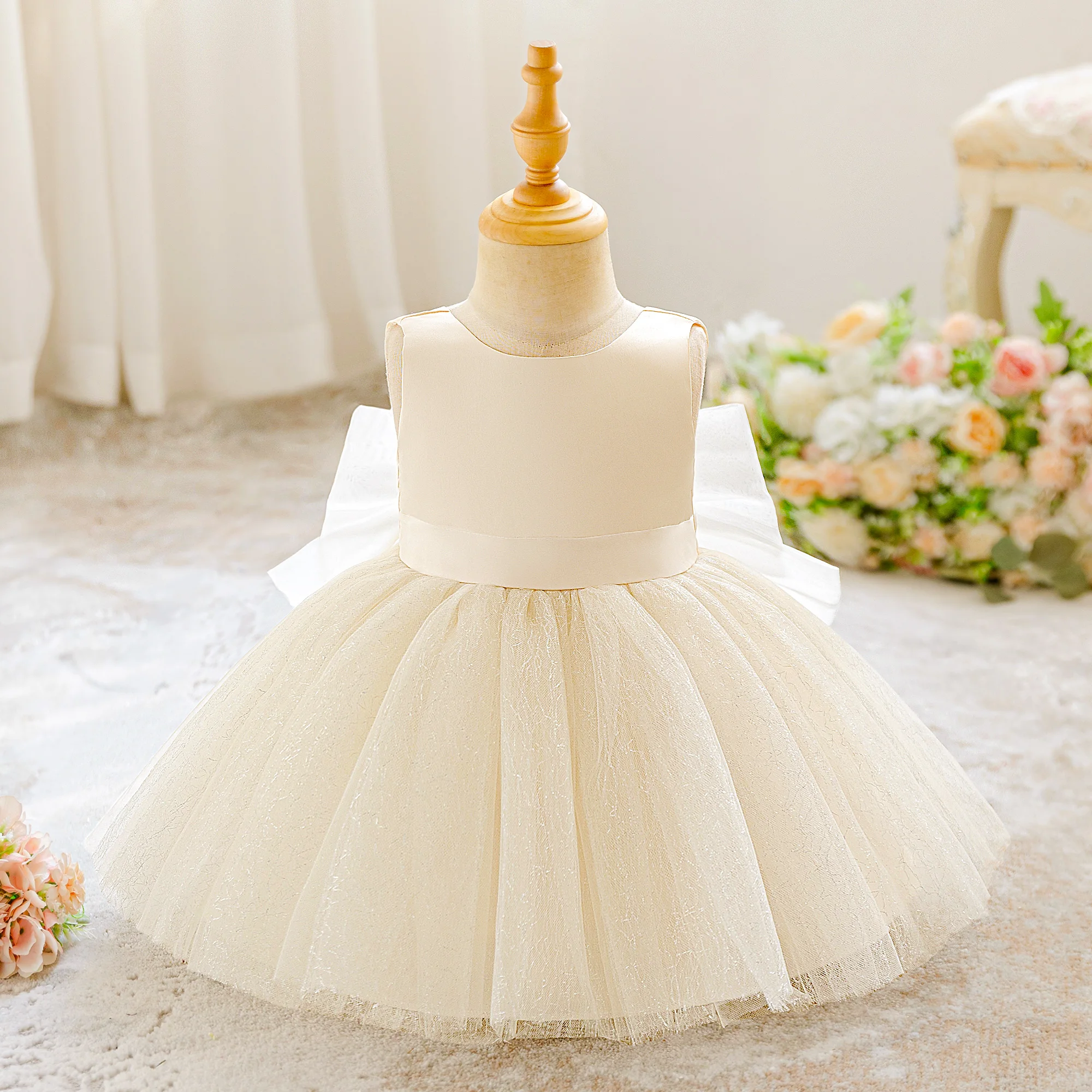 

Toddler Bow Baptism Party Baby Girl Dress Elegant 1st Birthday Wedding Princess Dress Girls White Bridesmaid Christening Costume