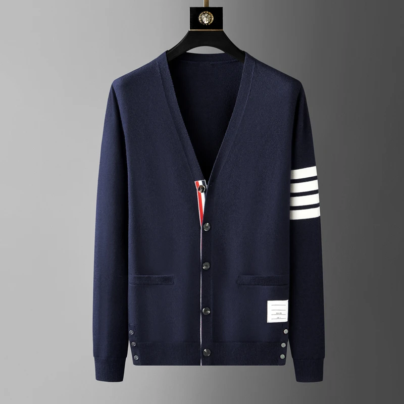 High end brand knitted cardigan men\'s spring and autumn new classic stripe trend Korean casual side slit V-neck sweater coat