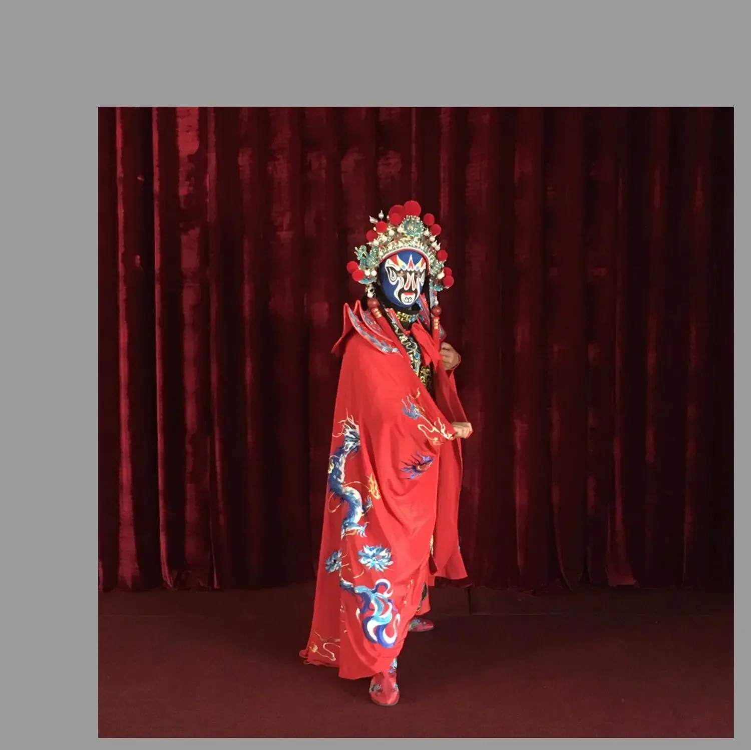 Dragon Scale Nail Stage Magic Sichuan Opera Face Changing Costume Props Full Set Embroidery Multiple Wear Tailored