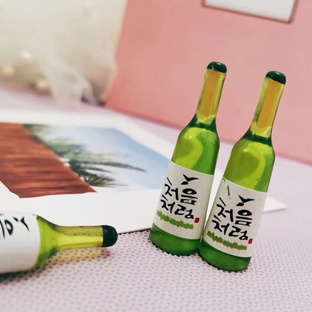

20Pcs Korean Rice Wine Bottle Miniature Resin Wine Bottles for Mini House Decor Romantic Realistic Scene Adornment Light Easy