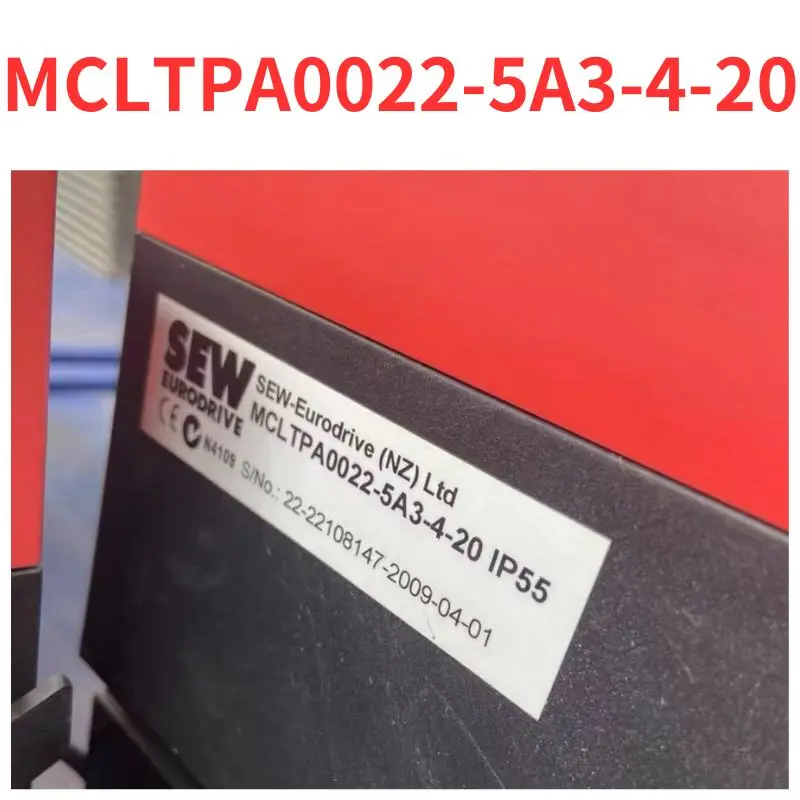 

Second-hand MCLTPA0022-5A3-4-20 inverter test OK Fast Shipping