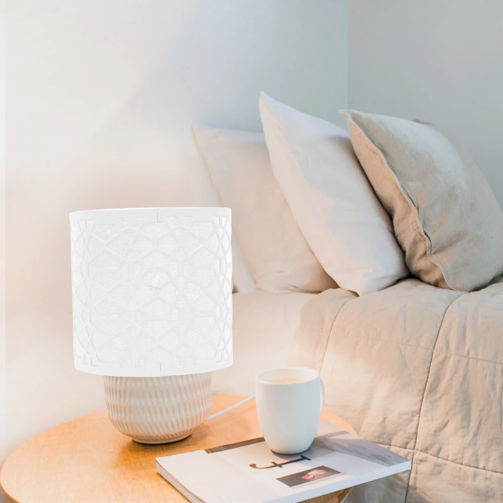 

Lampshade Metal Hollow Cover Practical Bedroom Decor Accessory Home Lighting Fixture Table Lamp Cover