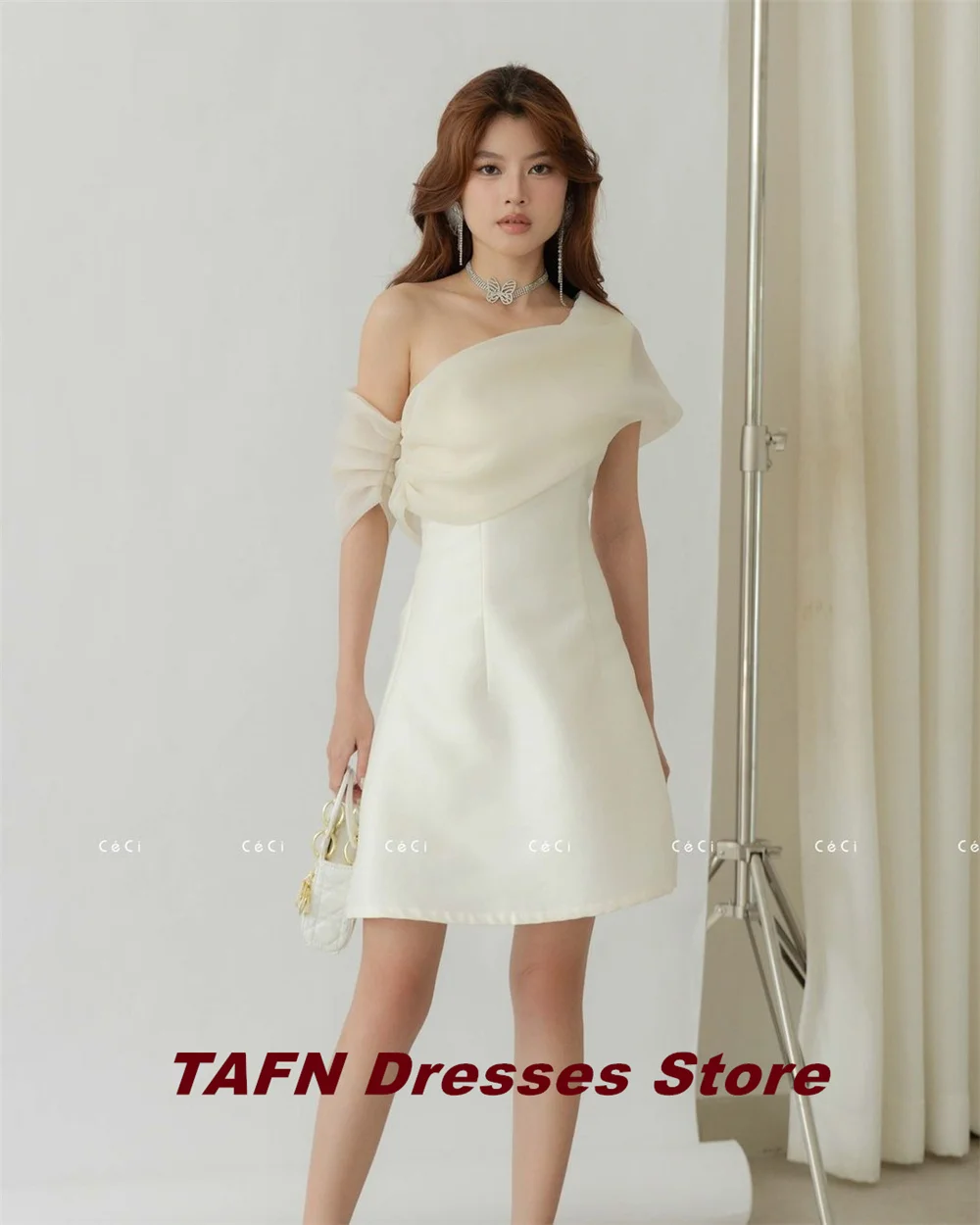 TAFN Mini Party Dresses Off the Shoulder Prom Gown A-line Simple Backless Dresses for Special Event