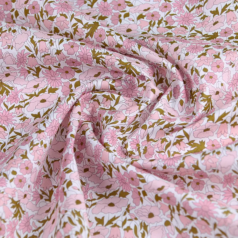 Poppy daisy printed beauty pink color florals background London liberty tana lawn 100% pure cotton 80S fabrics for sewing