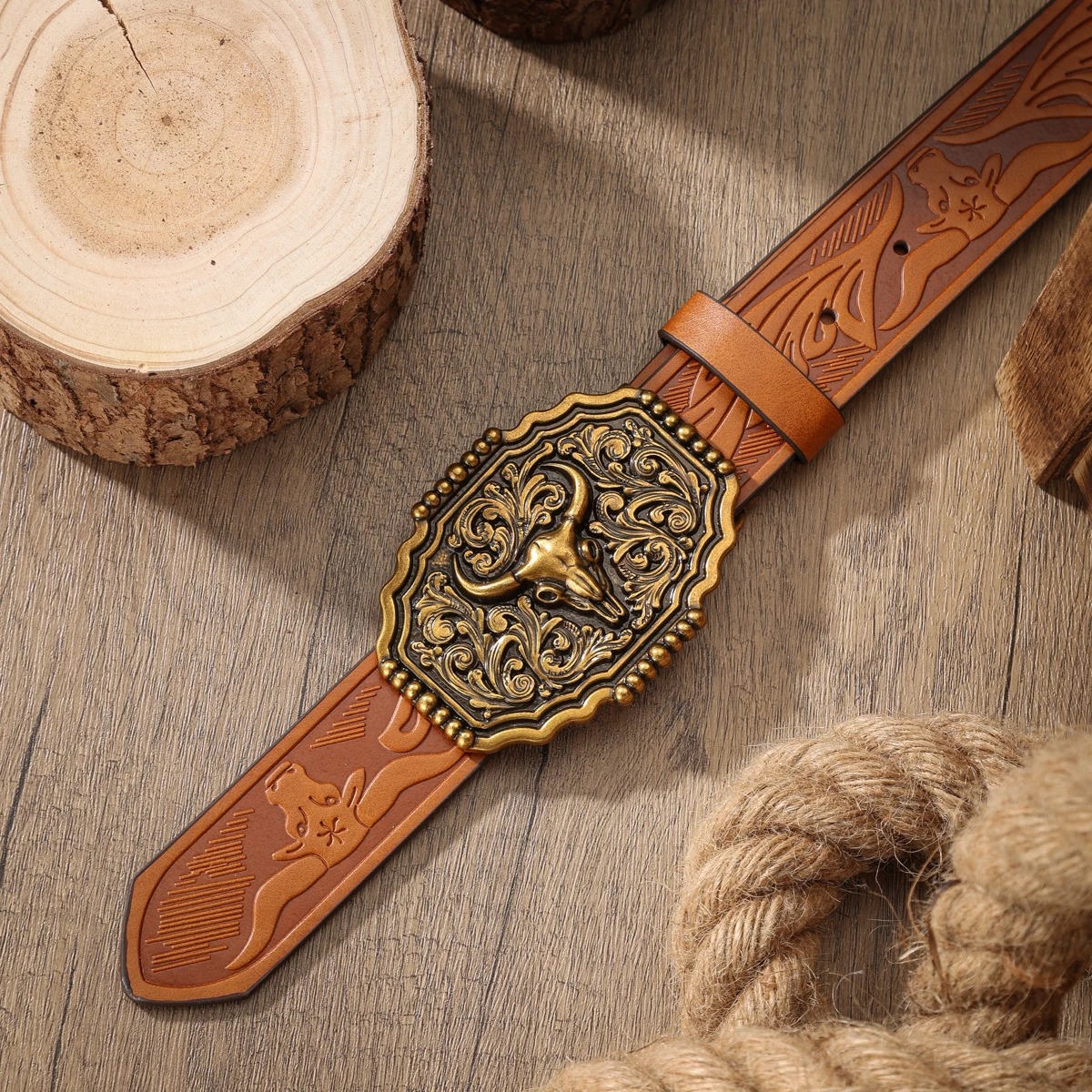 Ein PU-Gürtel für Damen und Herren, der den Stil von Western-Denim und Retro vereint, ist perfekt für alltägliche Freizeitausflüge. – Detail 6