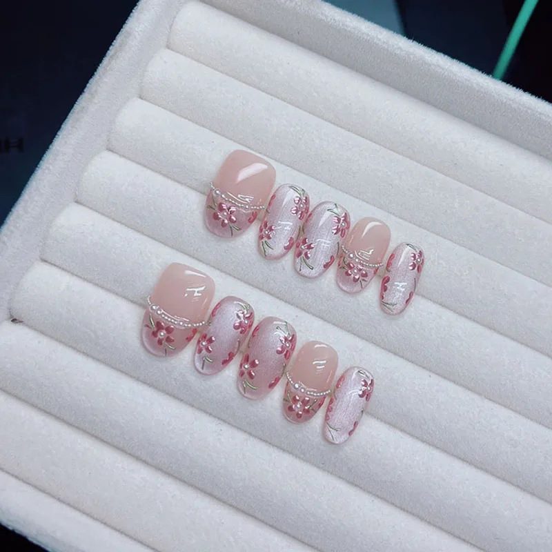 

10Pcs Handmade Press on Nails Short Oval Flowers Blooming Pearl Chain False Nail for Women&Girl Removable Wearable Nail Art