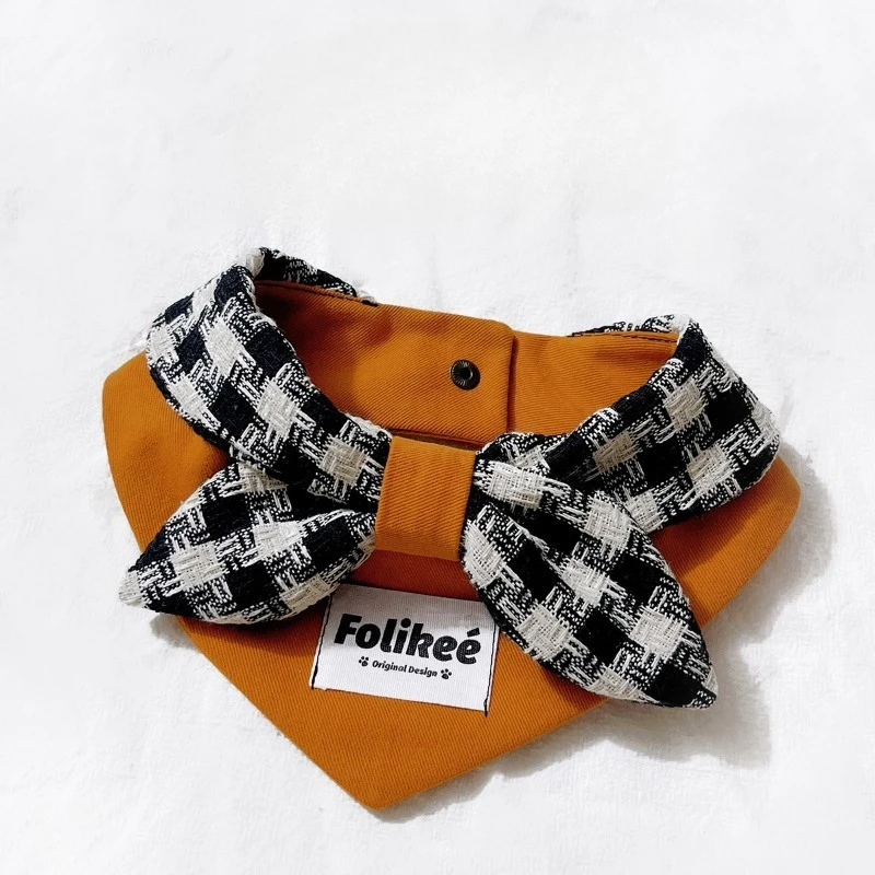 Original Design Maillard Color Splicing Black and White Plaid Pet Kitten and Dog Double Decorative Triangular Towel Saliva Towel