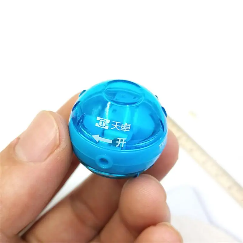 Mini taille-crayon portatif avec loupe, outil d'affûtage, pointeur, document aléatoire, 2mm