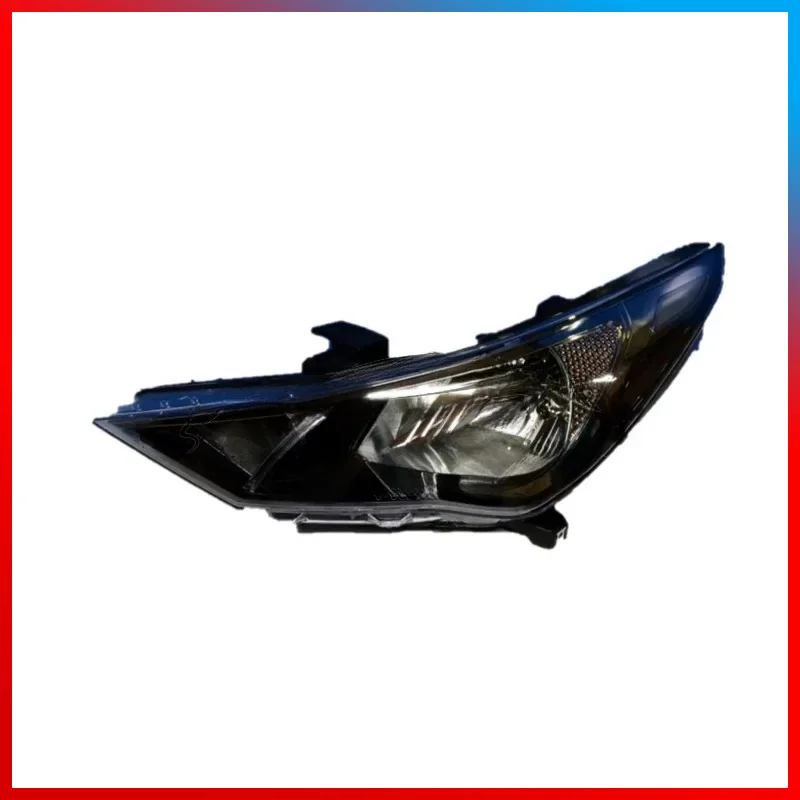 

Suitable for HYUNDAI SOLARIS Headlight Assembly 92101-H5500 92102-H5500 92101H5500 Daytime Running Lights