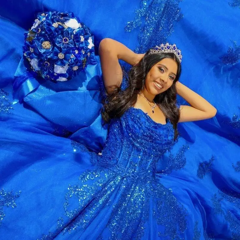 2025 brokatowa cekinowa suknia balowa w kolorze królewskiego błękitu suknie na Quinceanera z kokardą sukienka na bal maturalny kobieta Vestidos De Festa dostosowane