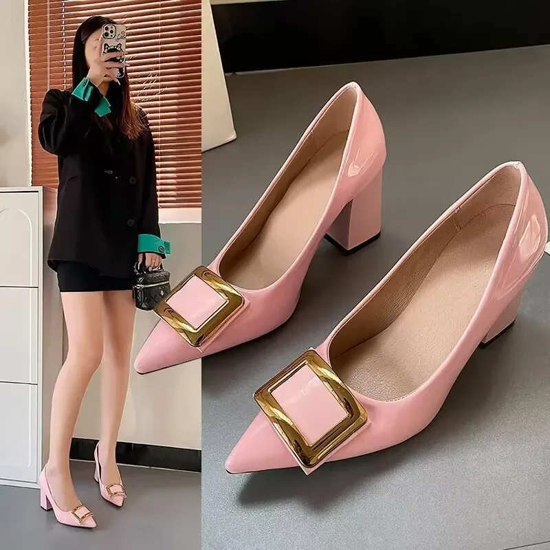 

2026 Femininas Fashion Black Elegant High Heel Shoes for Party European Style Office Comfort Pumps
