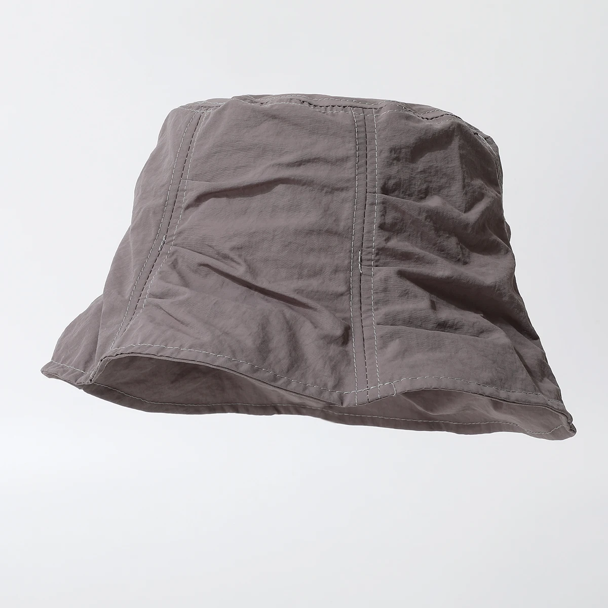 Japanese-style light and fresh design pleated bucket hat for summer, lightweight, breathable, versatile and sun-protective cap
