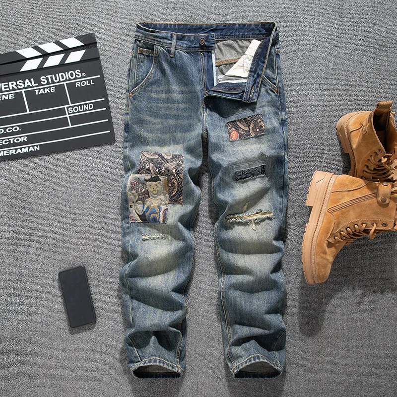 Jeans retrò da uomo a tubo dritto larghi alla moda primaverili ed estivi con fori strappati, giunture con toppe e pantaloni in denim patchwork