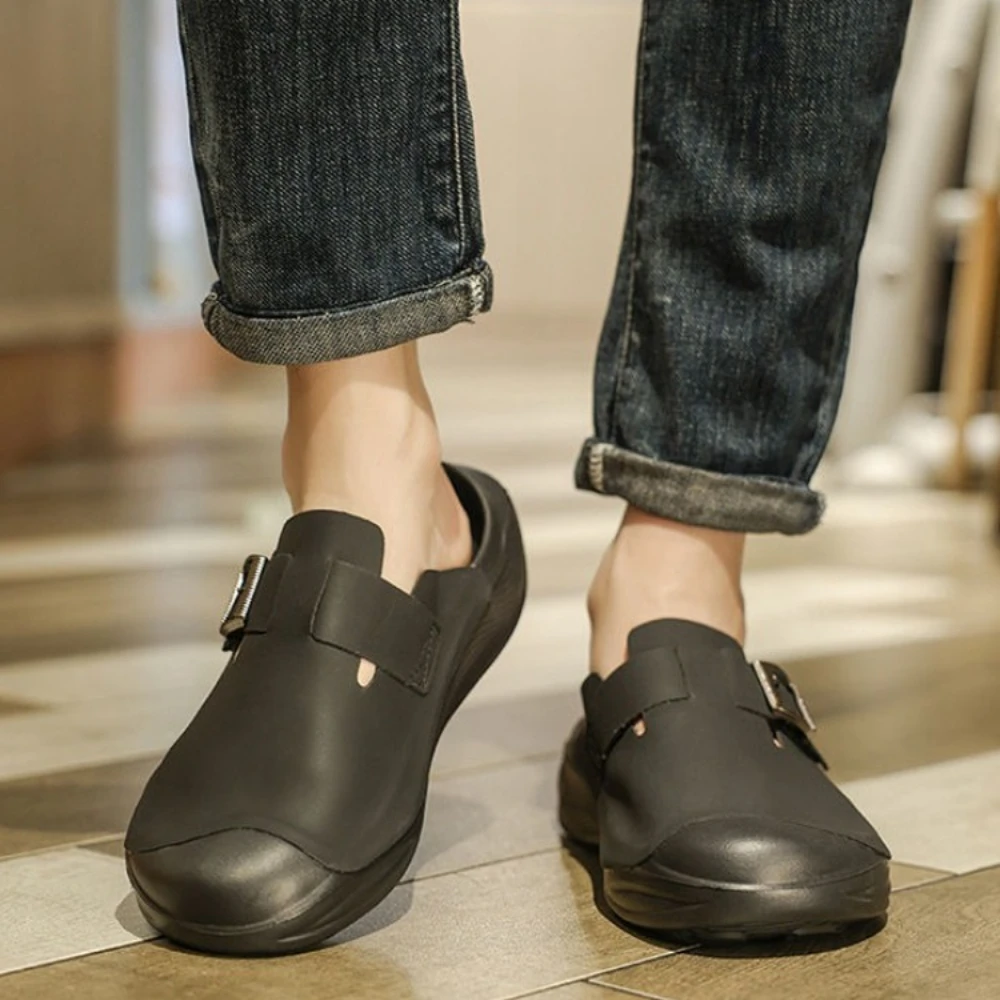 

Мужская обувь без шнуровки, нескользящие кожаные тапочки, дизайнерские роскошные забавные шлепанцы 2025 года, повседневные трендовые оригинальные мужские тапочки по низкой цене