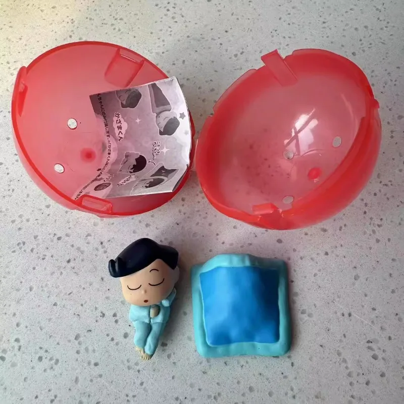 Crayon Shin-chan Gashapon ของเล่น Shinnosuke Nohara Toru Kazama การ์ตูนน่ารักรูปเครื่องประดับของเล่น