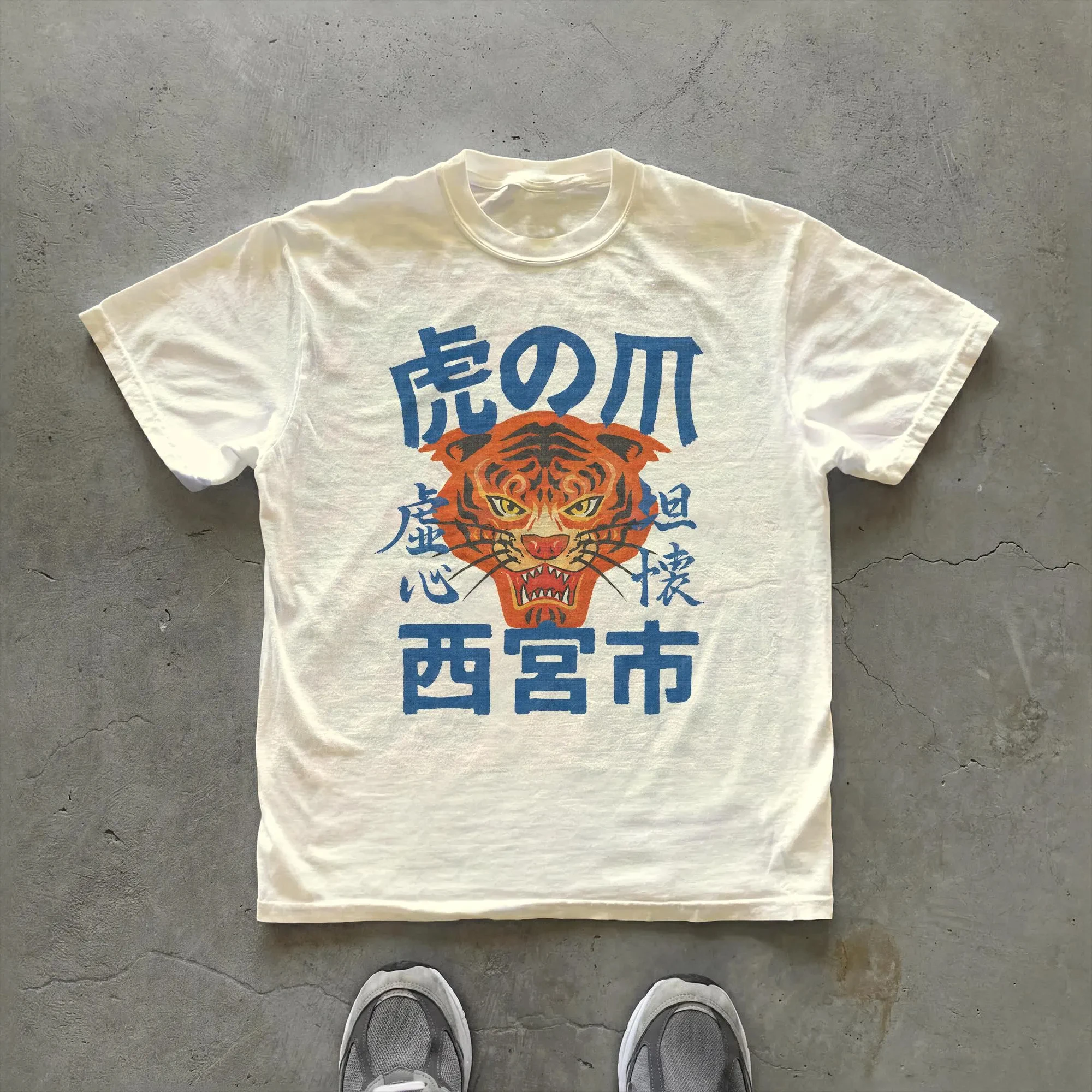 2026 Summer Women's Japanese Tiger Graphic T-shirt Cotton and Breathable Short Sleeve Streetwear Oversized Loose Casual