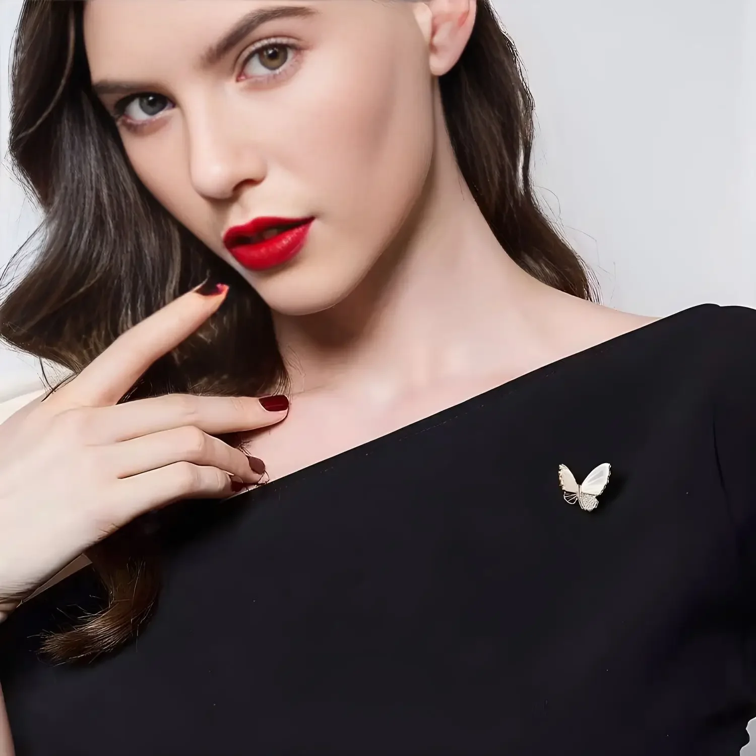 Xiaoxiangfeng 나비 브로치, 고급 여성의 절묘한 안티 라이트 핀, 가벼운 럭셔리, 틈새 모조 fritillary 코사지 슈트