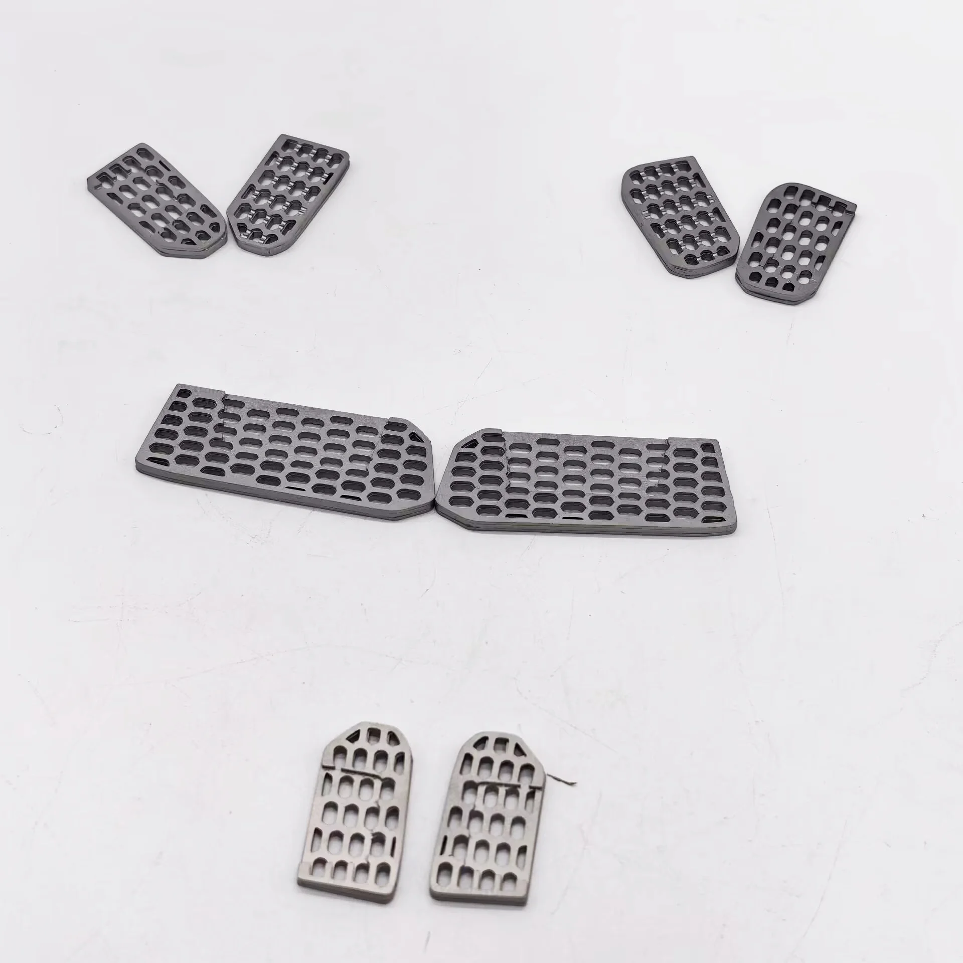 Scaleclub 1/14 für Tamiya 770s verbesserte Hohlversion Metall-Cockpitpedale – Detail 6