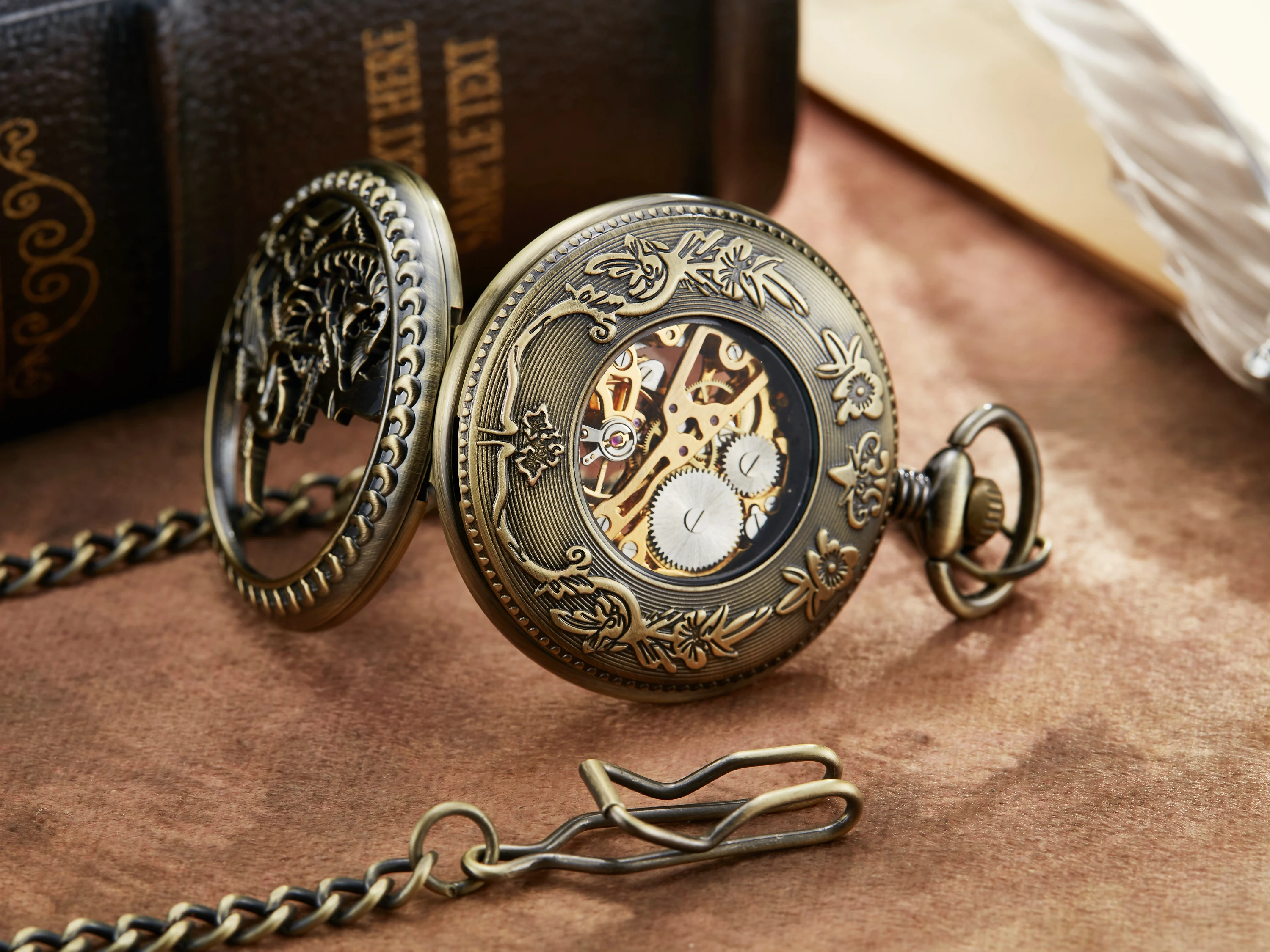 Bronze Phoenix Carving Hollow Cover Pocket Watch, relógio mecânico de corrente FOB para homens e mulheres, novo, 2024