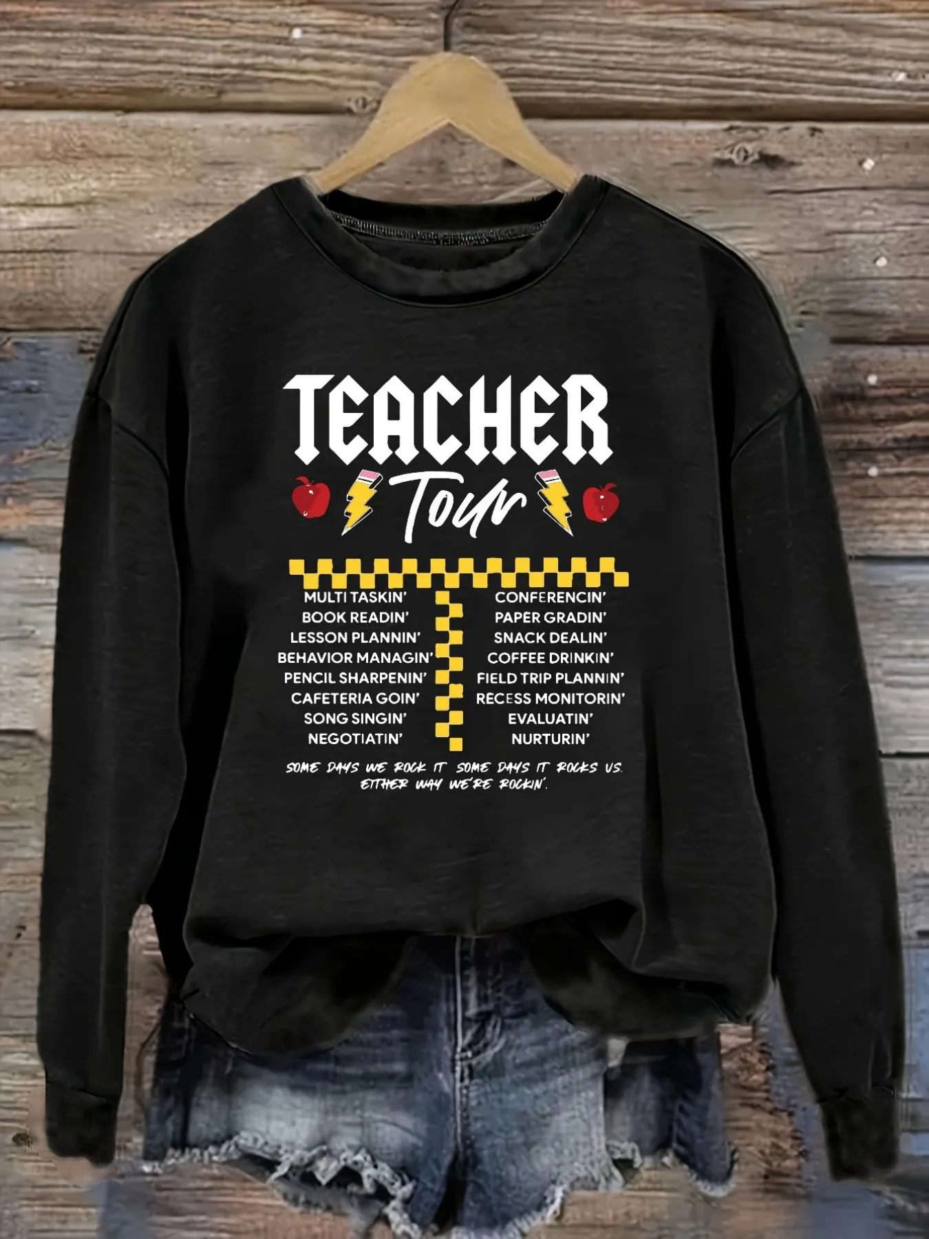 Women's Casual Long Sleeve Crew Neck T-Shirt Teacher Tour Task List Print Design, Round Neck Women's Clothing, Machine Washable, Slightly Elastic, Loose Fit, Spring Autumn Winter Women's T-Shirt, Halloween Costume Outfit