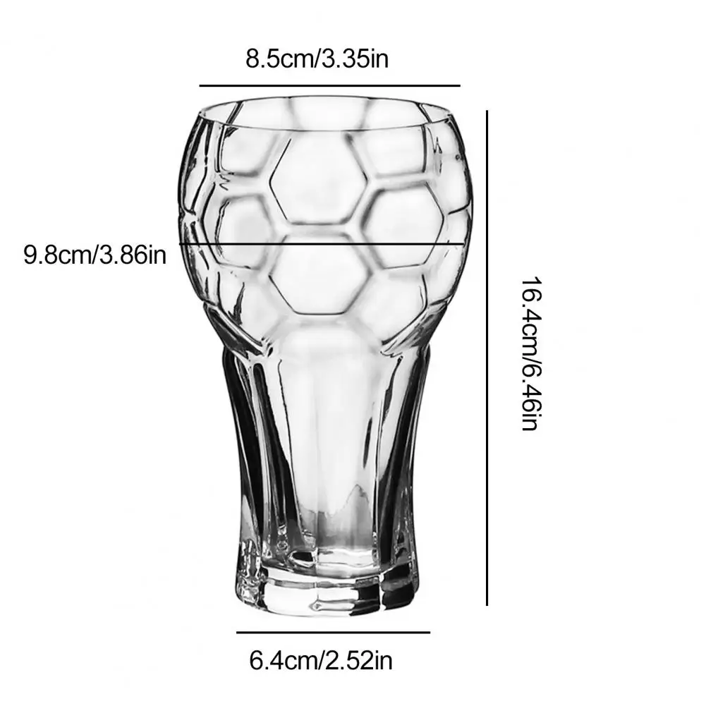 Beer Mug Soccer Beer Glass 600ml Embossed Pint Cup Football Hexagonal Pattern Capacity Mug Heavy Duty Glass Sports Fan Gift Hot