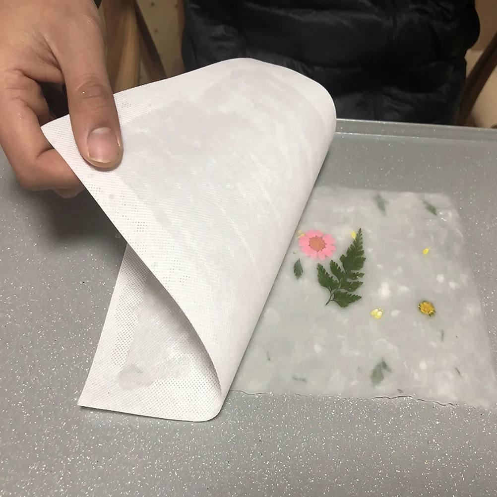 

2Pcs Pinewood Paper Making Frame DIY Craft Screen Educational Handmade Paper Making Kit for Science Learning