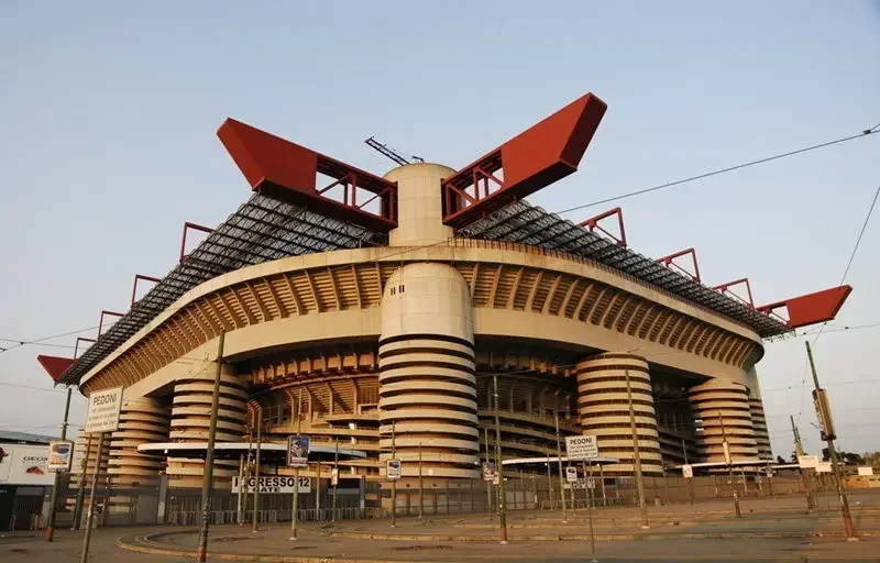 [Lustig] 193 Teile/satz Stadio Giuseppe Meazza RU Wettbewerb Fußball Spiel Stadien Gebäude Modell Spielzeug Kinder Kind Geschenk Original Box