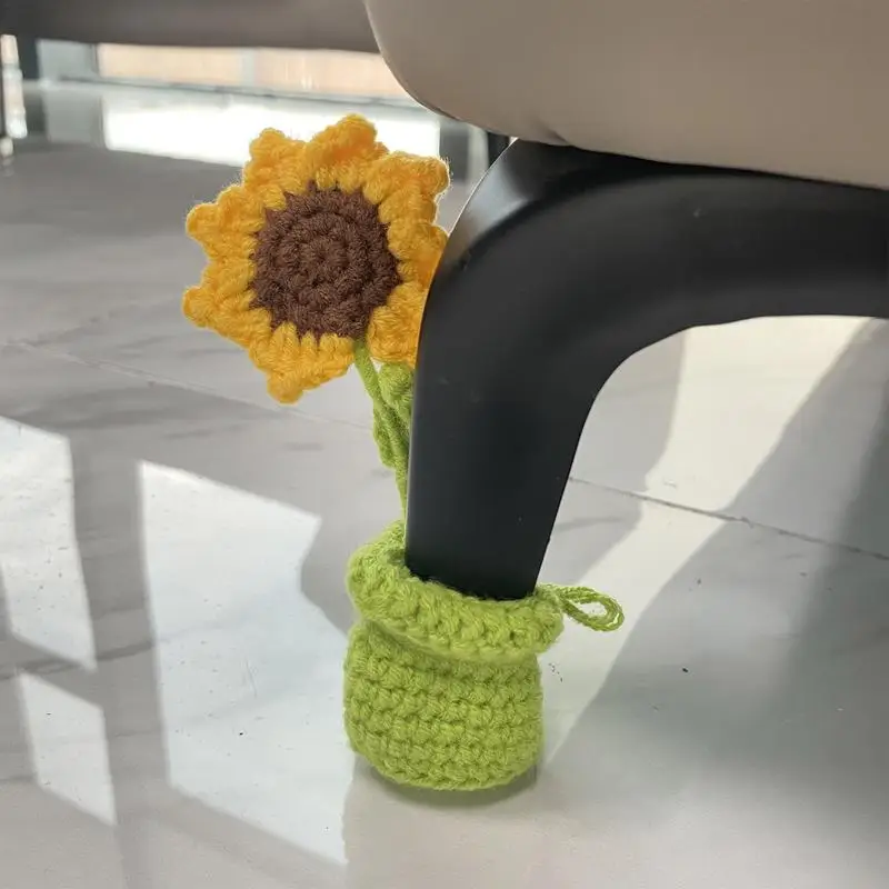 Artisanal Crochet Flowers Furniture 4pcs Chair Leg Floor Protectors Furniture Sock Elastic Non-Slip Sunflower Design For Oval