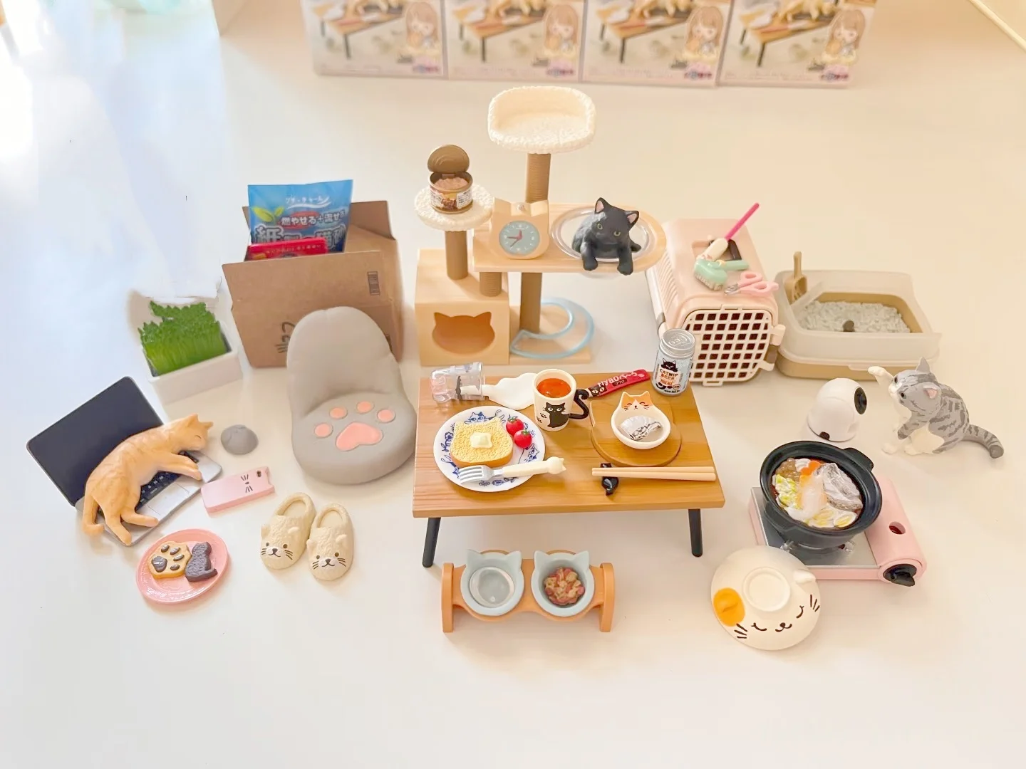 Re-Ment Capsule jouet authentique en Stock-série de boîtes aveugles'ma vie quotidienne avec chat' ornements de scène miniatures cadeau idéal pour enfant