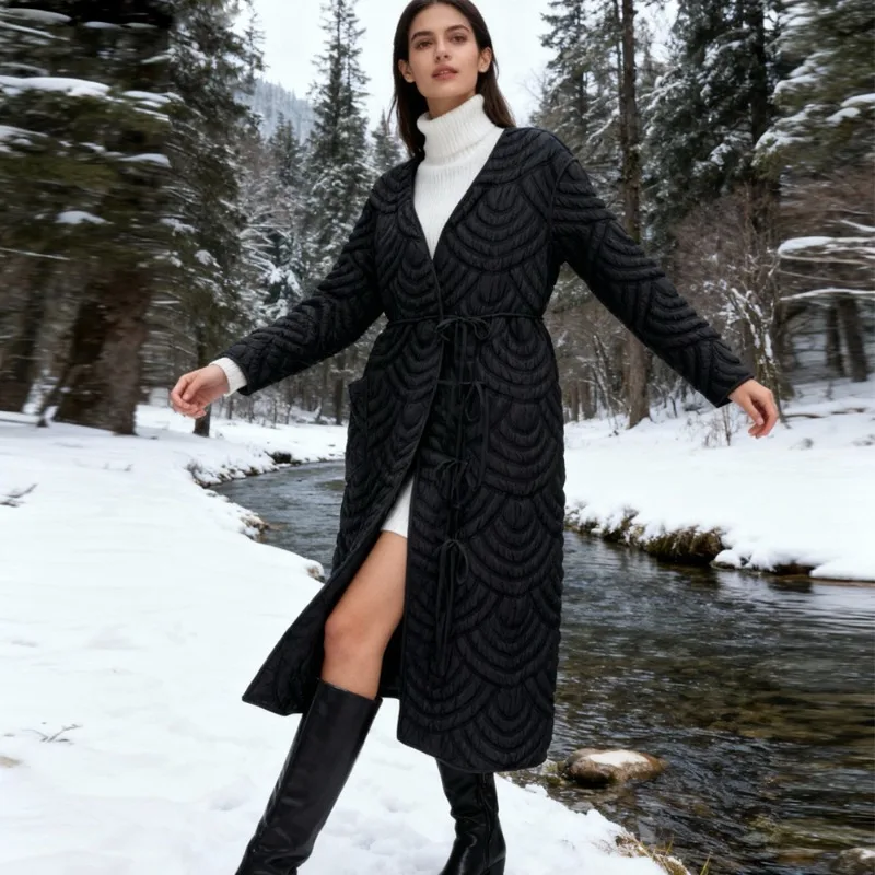 مياكي مطوي الشتاء مقنعين القطن Plisse سترة 2025 فضفاض سستة القسم مائة متوسطة طول سترة قطن عادية المرأة