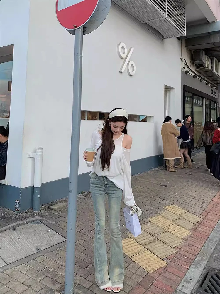 

High Waist Flared Jeans Slim Fit V-Shaped Waist Long Legs Micro Flare Denim Pants Summer Collection Chinese Manufacturer