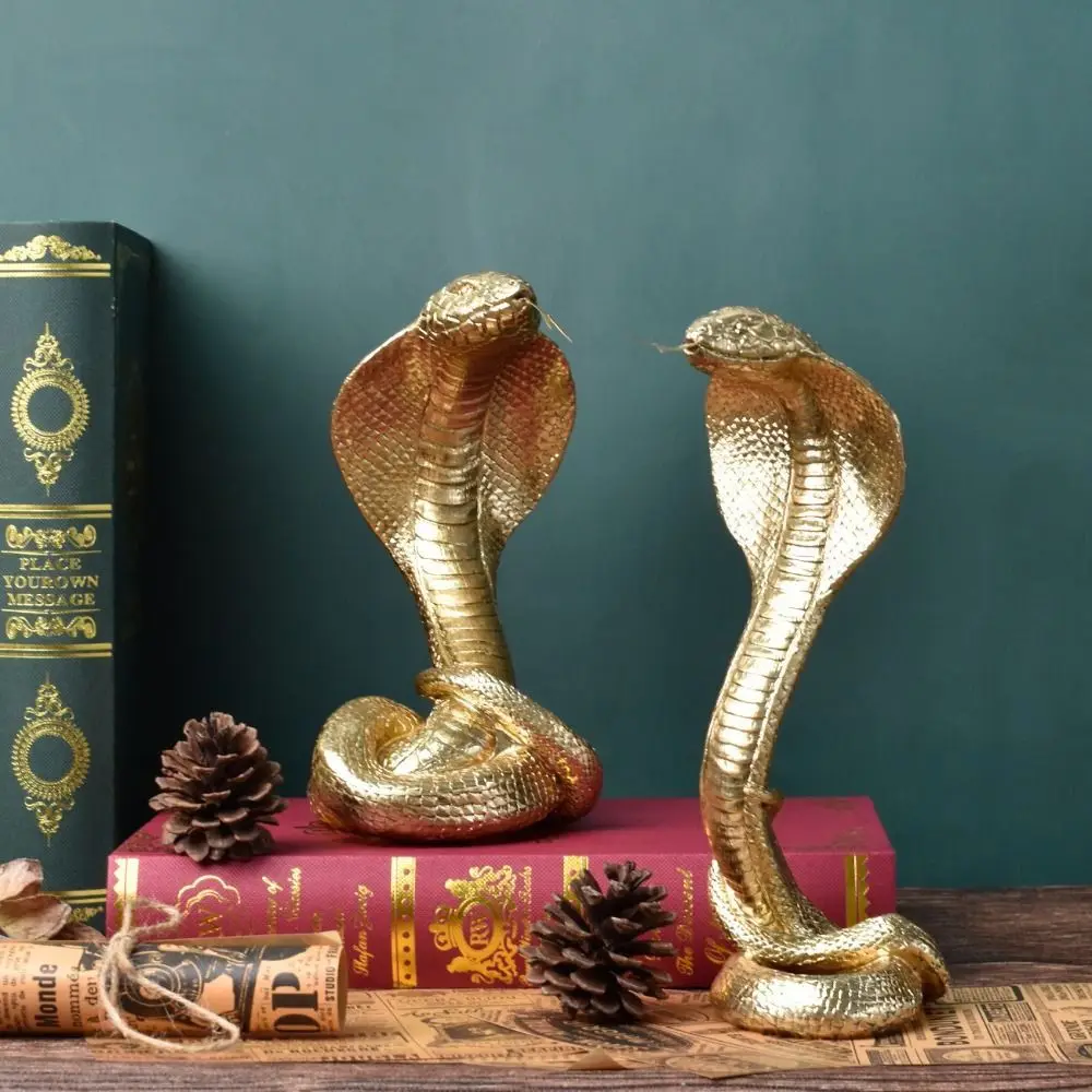 

Photo Prop Cartoon Lucky Snake Statue Funny Resin Crafts Cobra Figurine Handmade Simulation Animal Sculpture Desktop Office