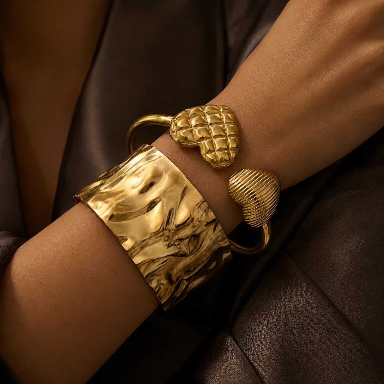 Chunky Heart Cuff Bracelet Set for Women Gold Color Stainless Steel Hammered Wide Open Bangle 2PCS Sculptural Jewelry Gift