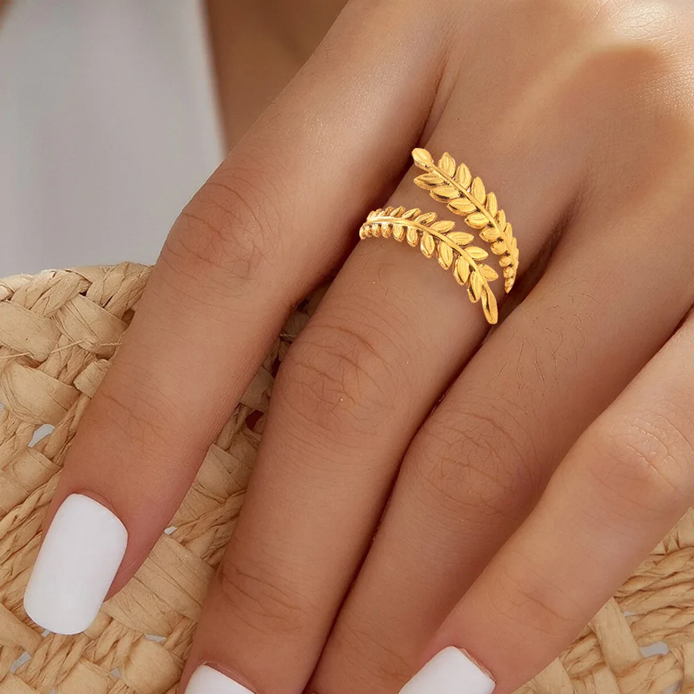 Einfacher, goldfarbener Ring aus Edelstahl mit Blattmuster, verstellbar, für Damen, modischer Schmuck aus Titanstahl. – Detail 6