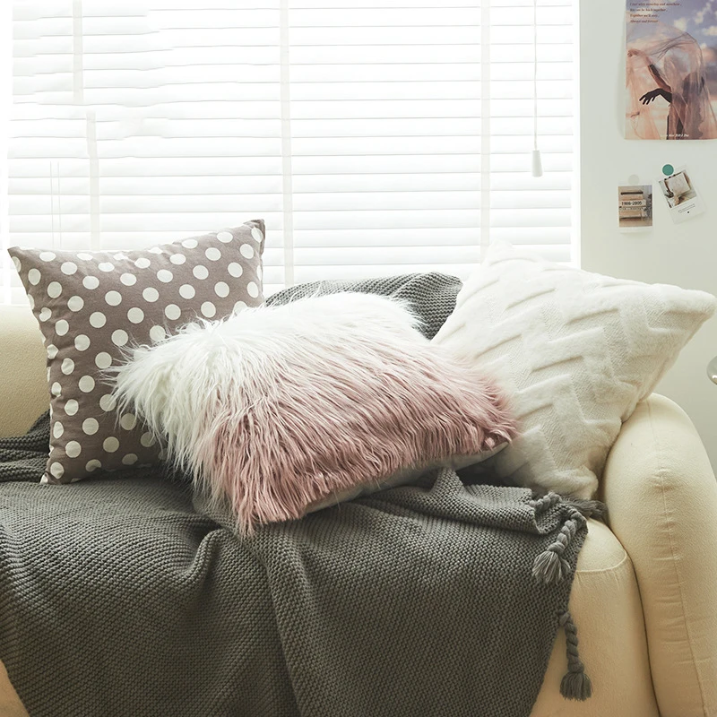 

2024 New Technology Cloth Dot Print Pillowcase Solid Color Plush Cushion Cover 45*45 Tatami Sofa Decoration Pillow Covers