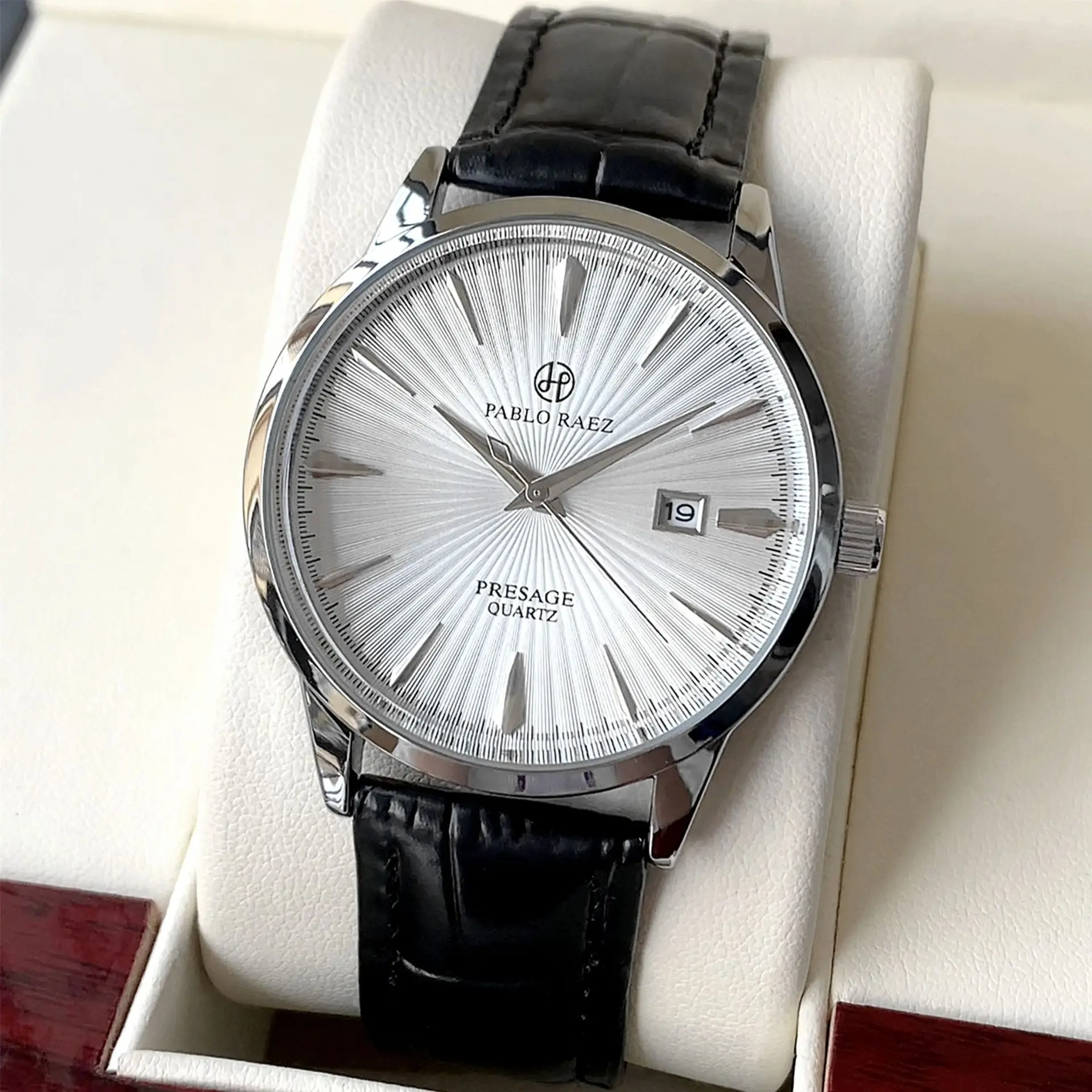 Top Brand Men's Watch Simple Business Waterproof Calendar Leather Strap Male Fashion Quartz Watches Gift: Box, Spare Battery