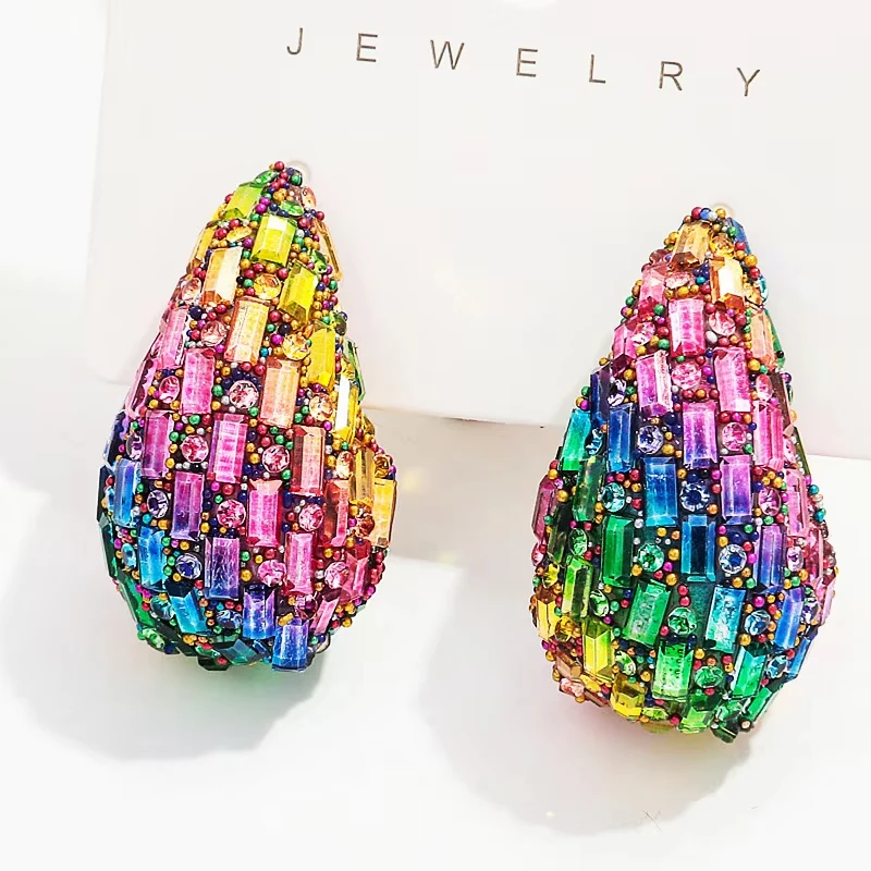 2026 Nowe modne kryształowe kolczyki kółka z kroplami wody Dupes dla kobiet Chunky Colorful Dome Teardrop Stud Earrings Biżuteria Prezenty