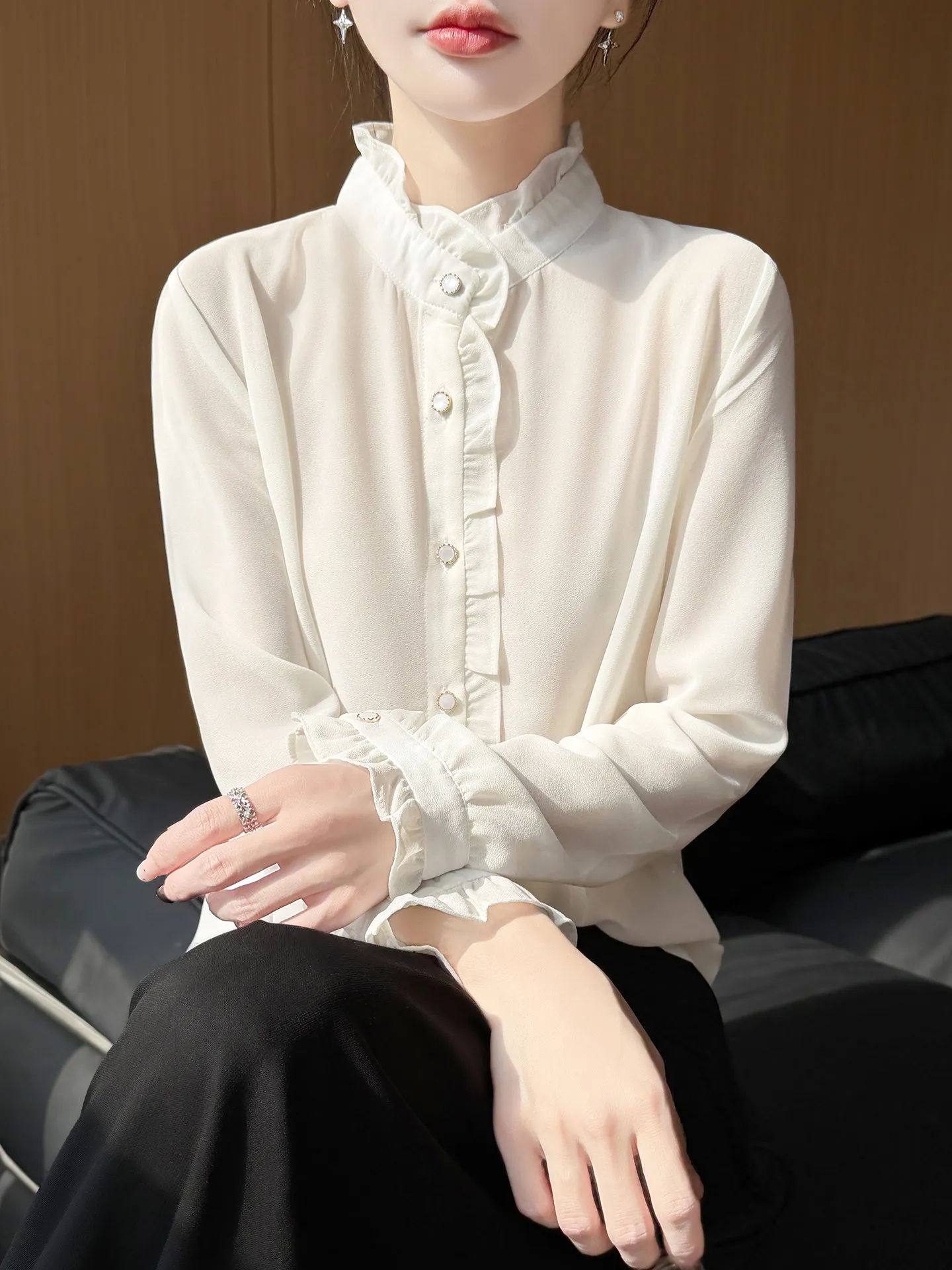 

Elegant Long Sleeve Women's Shirt Stand Collar Georgette Chiffon Base Top Ladylike Wood Grain Knitted Skin-friendly Brea...