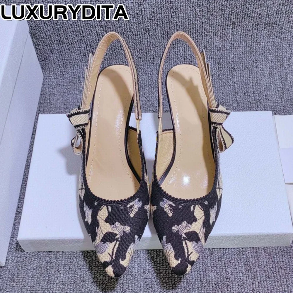 

Top Quality Luxury Womens Sandal Casual Lace Flat Fashion Embroidered Muller Shoes Designer Silk Leather Soled High Heel 0534