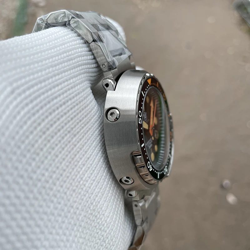 STEELDIVE Men Diver Watch Tuna Automatic Mechanical Sports Wristwatch 300m Waterproof C3 Luminous Sapphire NH35 Ceramic Bezel