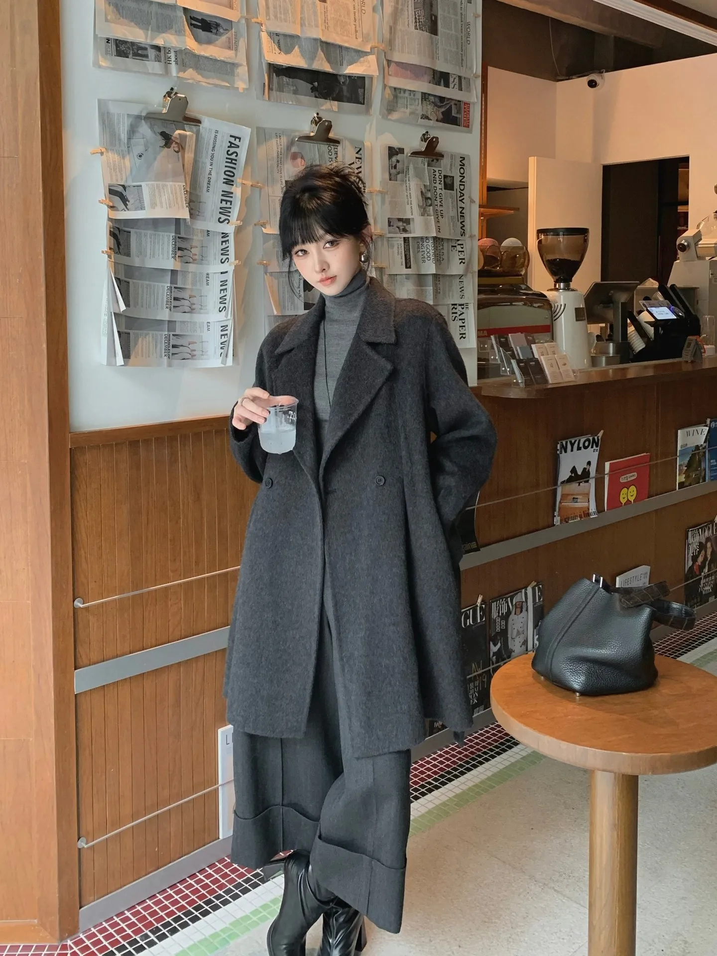 

Двустороннее шерстяное пальто для женщин: осенне-зимний корейский стиль, высококачественный модный повседневный жакет-пиджак черного цвета