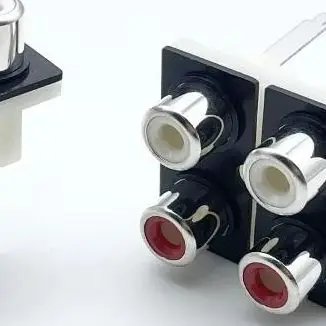 1Pcs 2/4/6Holes Stereo Audio Jack High Quality Golden Connector 90/180 Degree Sealed AV Audio Female Input Socket