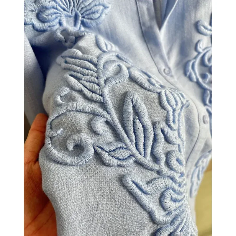 Camicia casual ampia ricamata per l'industria pesante Top bianco di media lunghezza stile pigro