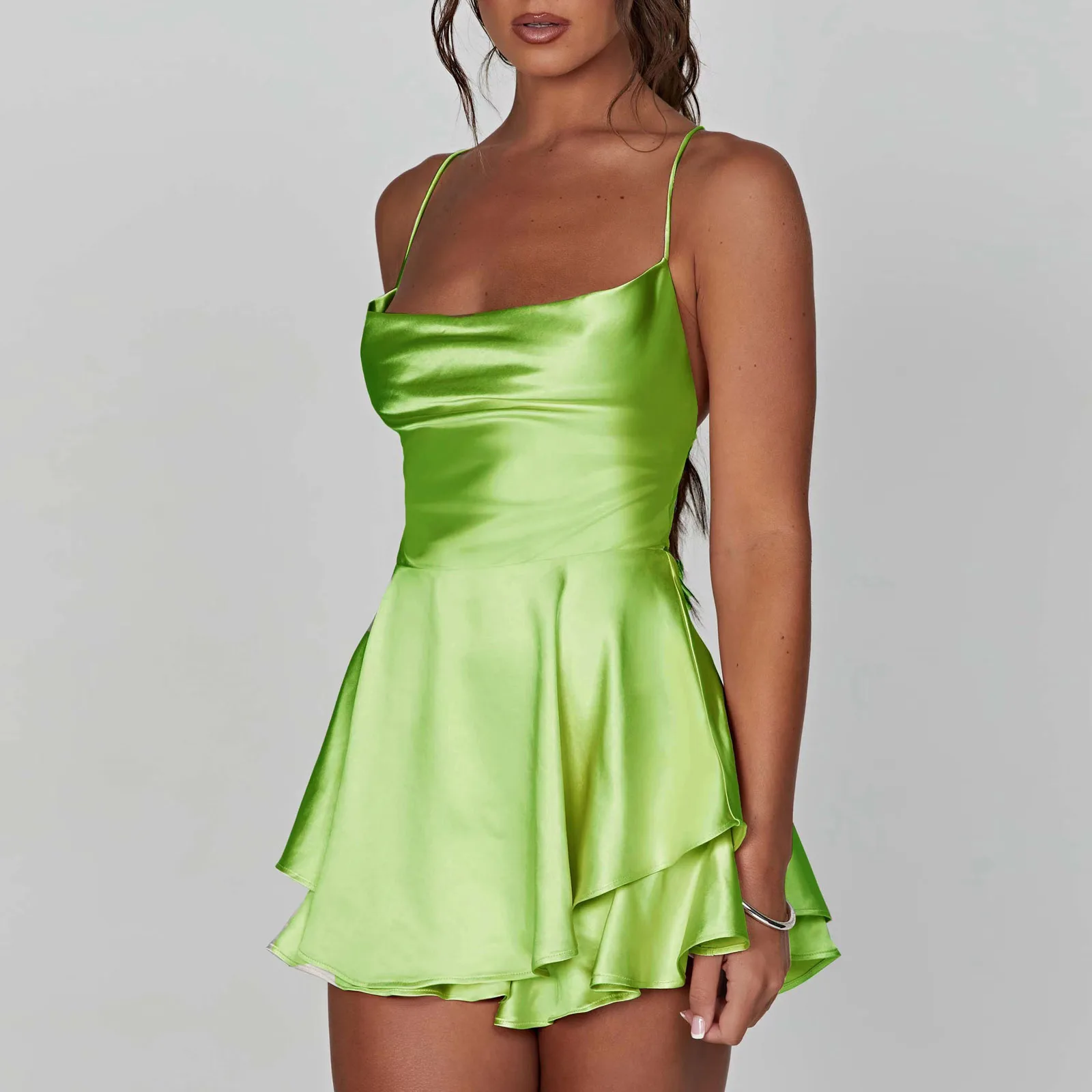 Robe à bretelles en satin pour femme, jupe courte sexy et élégante, tenue de soirée, club, été